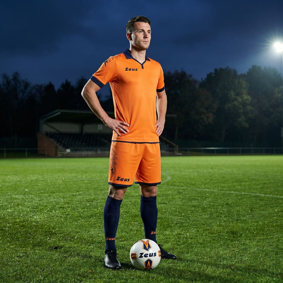 Zeus Kit Scorpion Trikot + Shorts Set arancio/blu