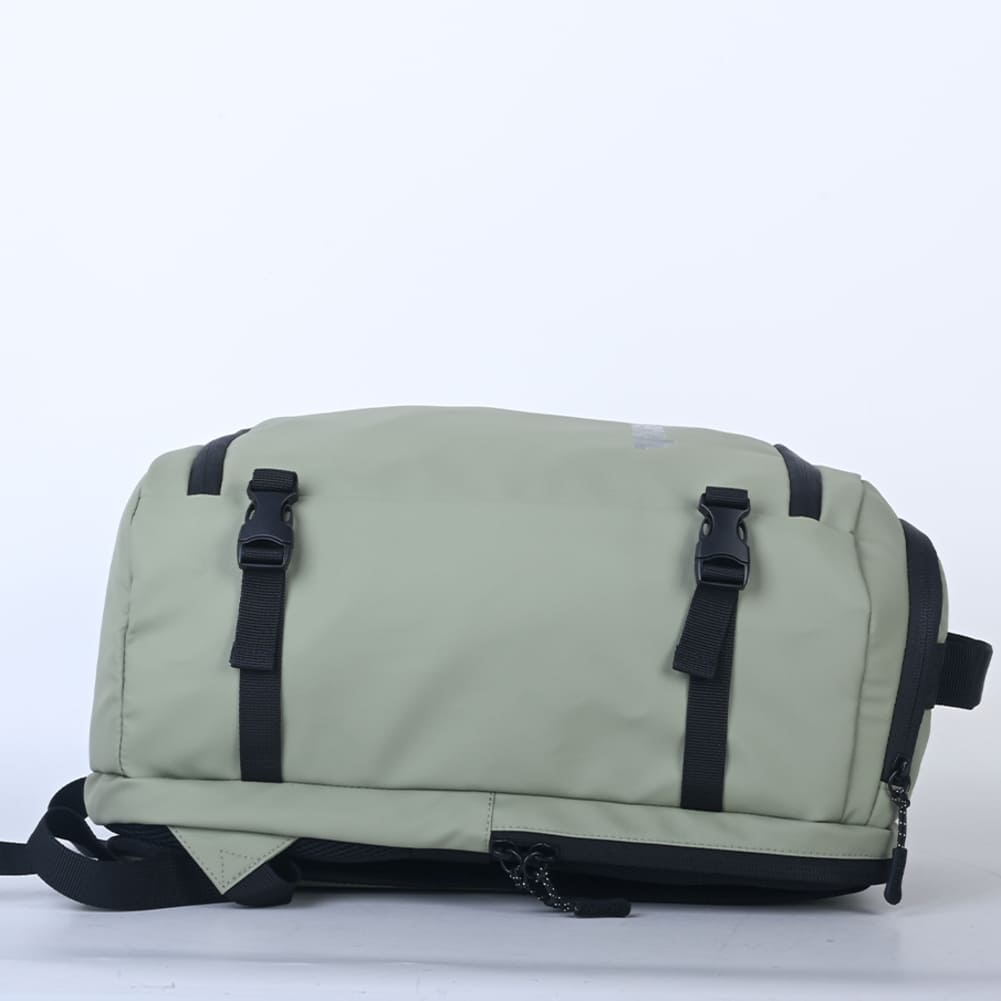 Bench Chamonix Lite Cabin Bag Kabinengepäck 20 L BAG-NO-71-OLIVE