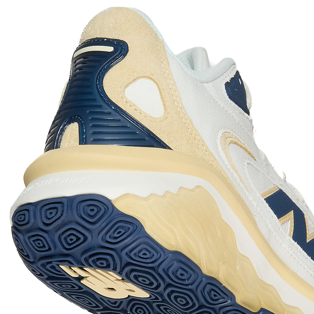 New Balance Fresh Foam V1 Herren Basketballschuhe BBFRSHV1-OFF-WHITE