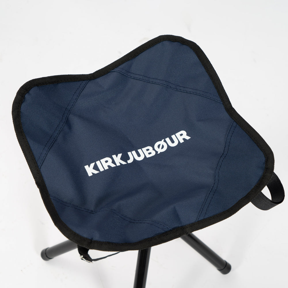 KIRKJUBØUR® "Freydis" klappbarer Vierbein Outdoor Hocker blau